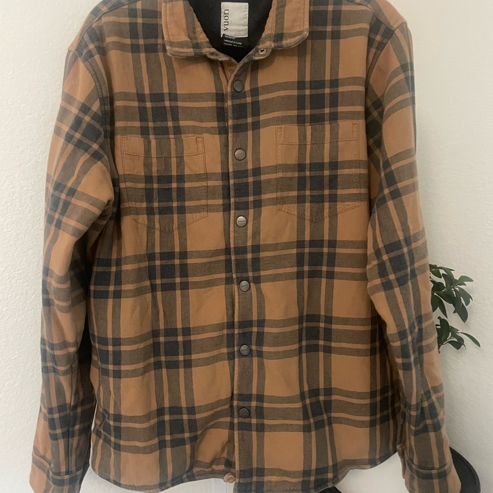 Vuori Tan & Black Plaid Lightweight Shirt Jacket